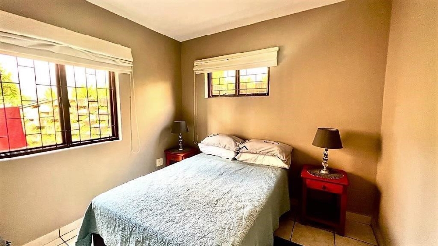 4 Bedroom Property for Sale in St Michaels On Sea KwaZulu-Natal