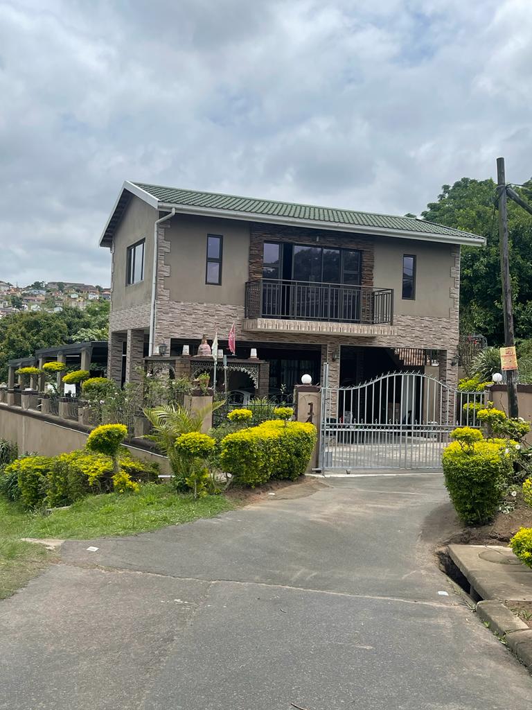 4 Bedroom Property for Sale in Savannah Park KwaZulu-Natal