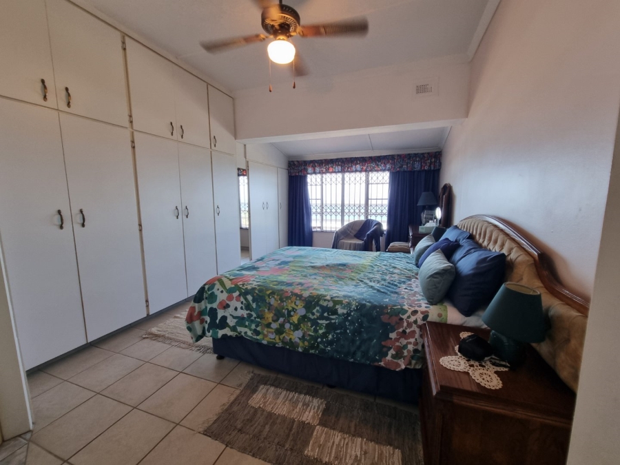 3 Bedroom Property for Sale in Oslo Beach KwaZulu-Natal