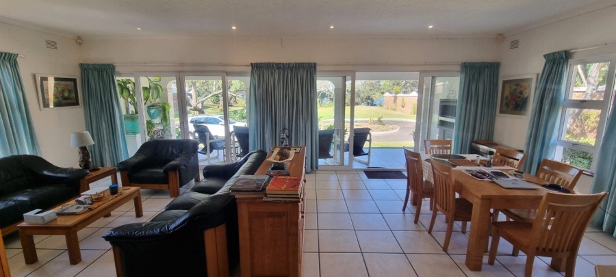 2 Bedroom Property for Sale in Shelly Beach KwaZulu-Natal