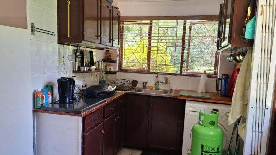 2 Bedroom Property for Sale in Anerley KwaZulu-Natal