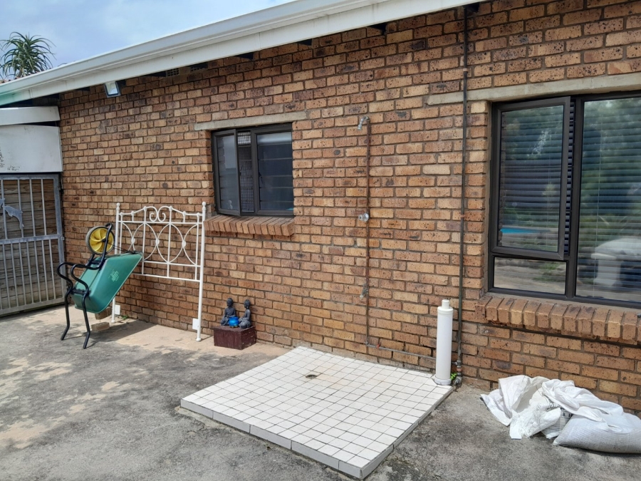 3 Bedroom Property for Sale in Elysium KwaZulu-Natal