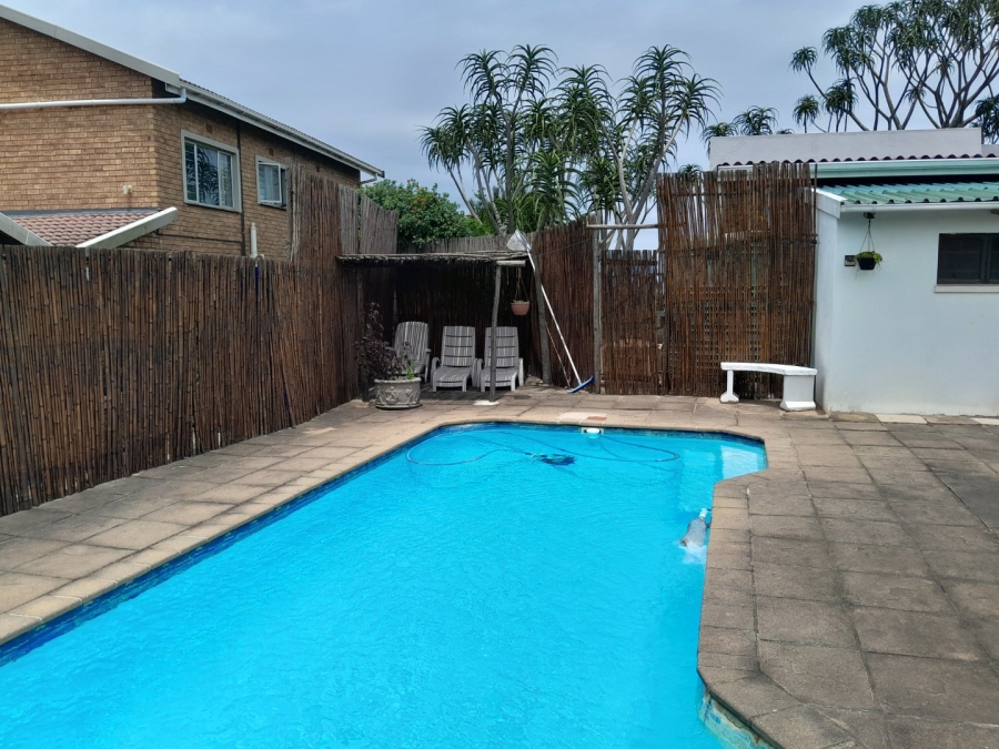 3 Bedroom Property for Sale in Elysium KwaZulu-Natal