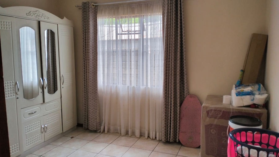 3 Bedroom Property for Sale in Lotusville KwaZulu-Natal