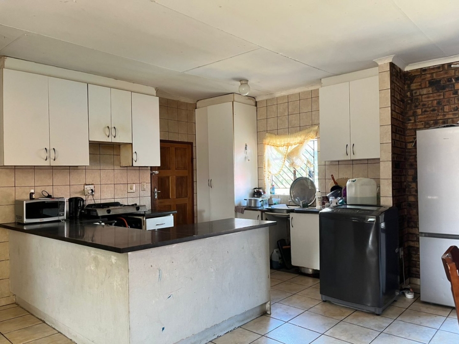 3 Bedroom Property for Sale in Amajuba Park KwaZulu-Natal