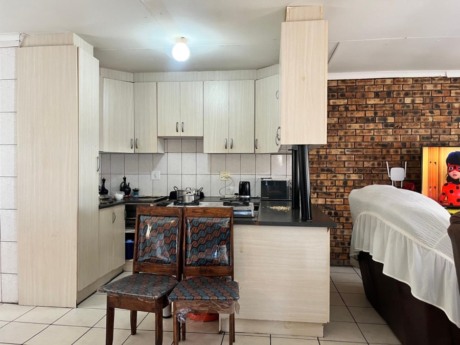 3 Bedroom Property for Sale in Amajuba Park KwaZulu-Natal