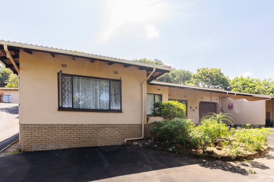 2 Bedroom Property for Sale in St Michaels On Sea KwaZulu-Natal