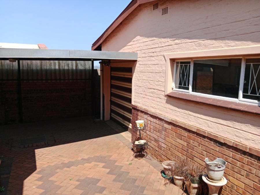 3 Bedroom Property for Sale in Newholme KwaZulu-Natal