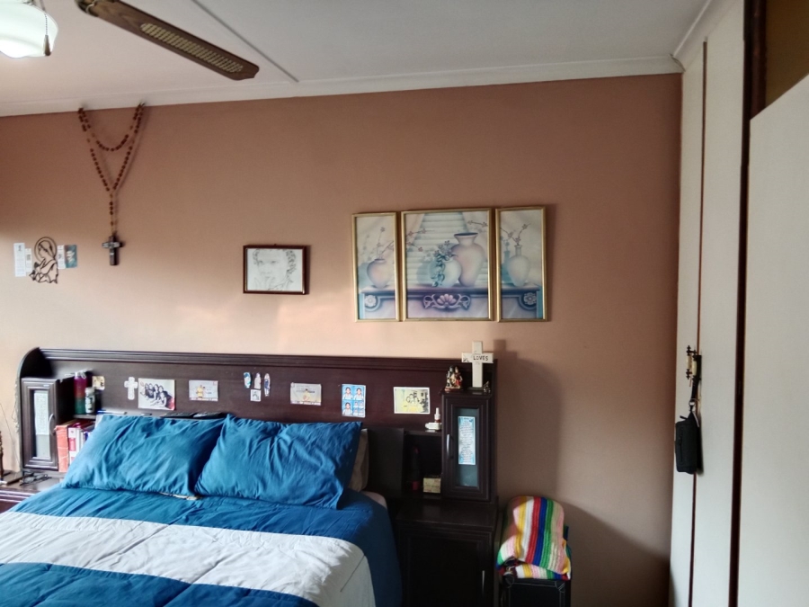 3 Bedroom Property for Sale in Dunveria KwaZulu-Natal