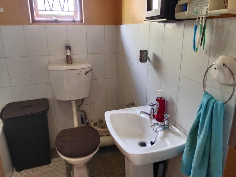 3 Bedroom Property for Sale in Dunveria KwaZulu-Natal