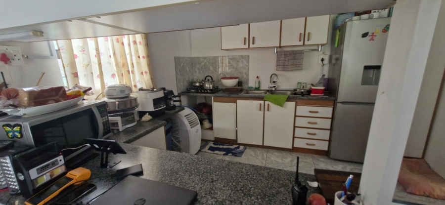 5 Bedroom Property for Sale in Glenmore KwaZulu-Natal