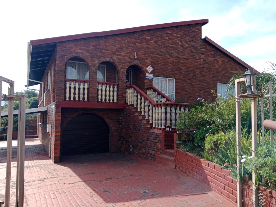 4 Bedroom Property for Sale in Allandale KwaZulu-Natal