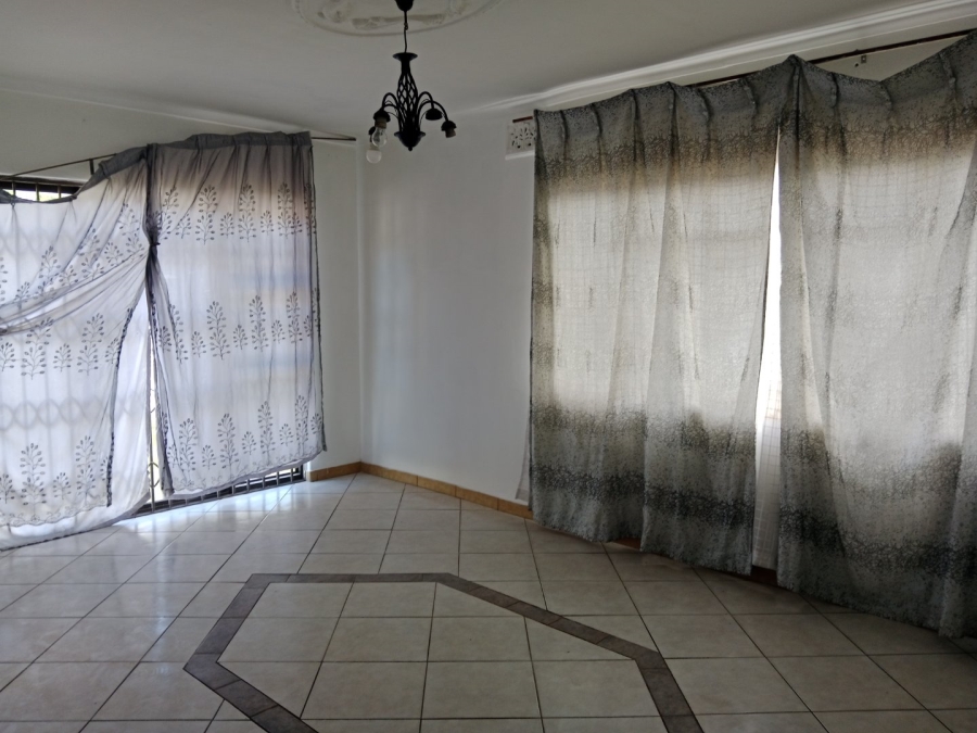 4 Bedroom Property for Sale in Raisethorpe KwaZulu-Natal