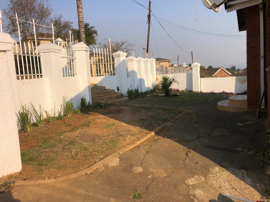 4 Bedroom Property for Sale in Raisethorpe KwaZulu-Natal
