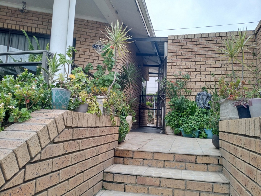 4 Bedroom Property for Sale in Raisethorpe KwaZulu-Natal