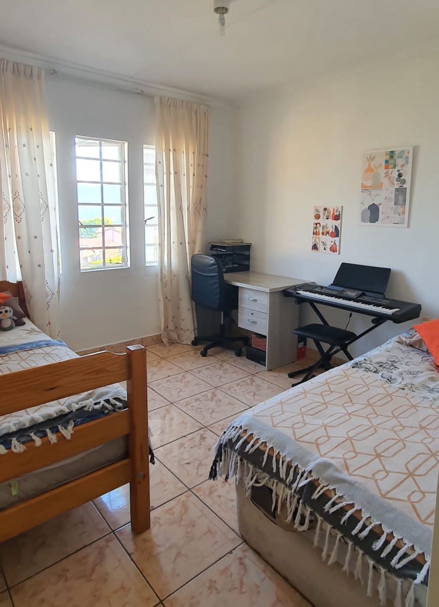 3 Bedroom Property for Sale in Raisethorpe KwaZulu-Natal