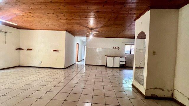 3 Bedroom Property for Sale in Margate KwaZulu-Natal