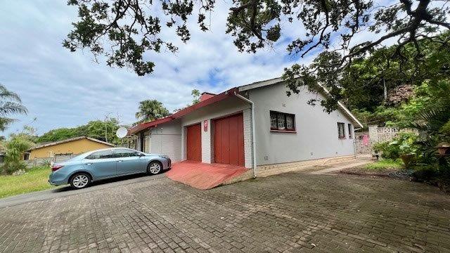 3 Bedroom Property for Sale in Uvongo KwaZulu-Natal