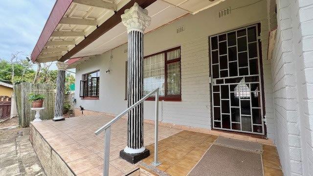 3 Bedroom Property for Sale in Uvongo KwaZulu-Natal