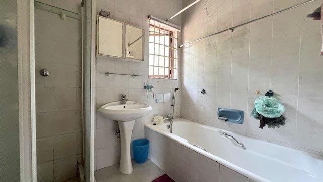 3 Bedroom Property for Sale in Uvongo KwaZulu-Natal