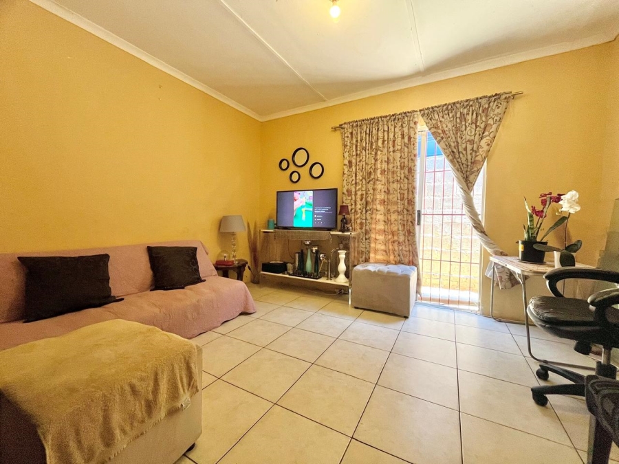 3 Bedroom Property for Sale in Lennoxton KwaZulu-Natal