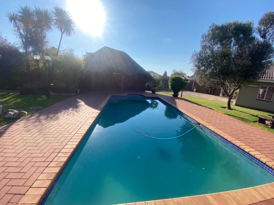 3 Bedroom Property for Sale in Lennoxton KwaZulu-Natal