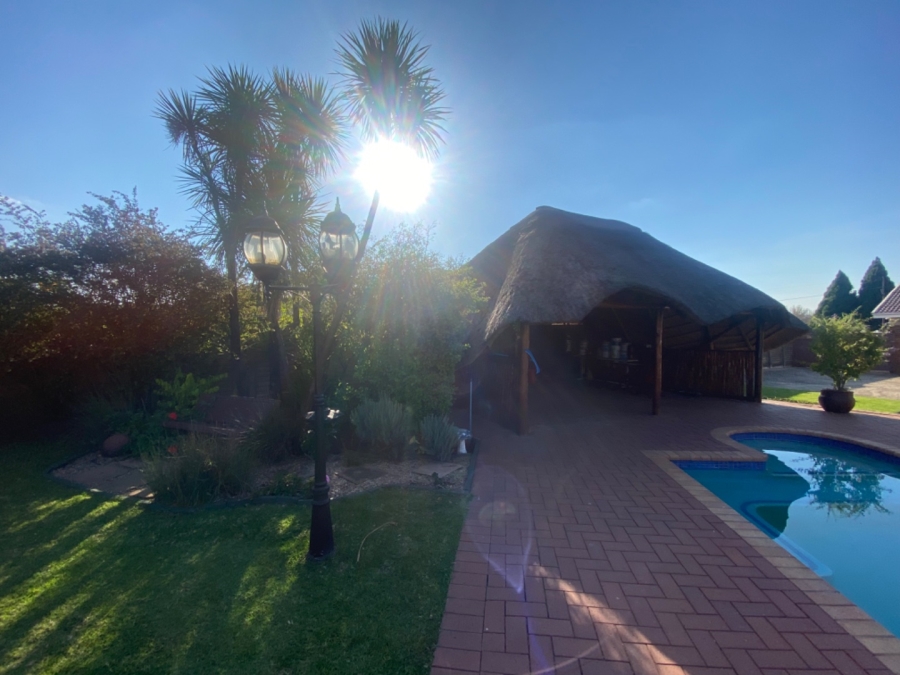 3 Bedroom Property for Sale in Lennoxton KwaZulu-Natal