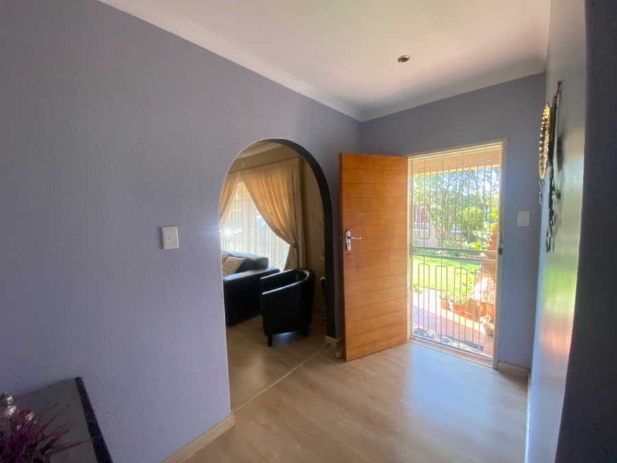 3 Bedroom Property for Sale in Lennoxton KwaZulu-Natal