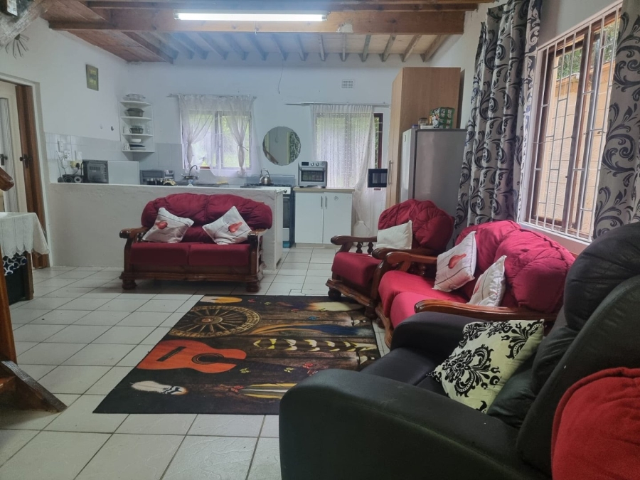 3 Bedroom Property for Sale in Umtentweni KwaZulu-Natal