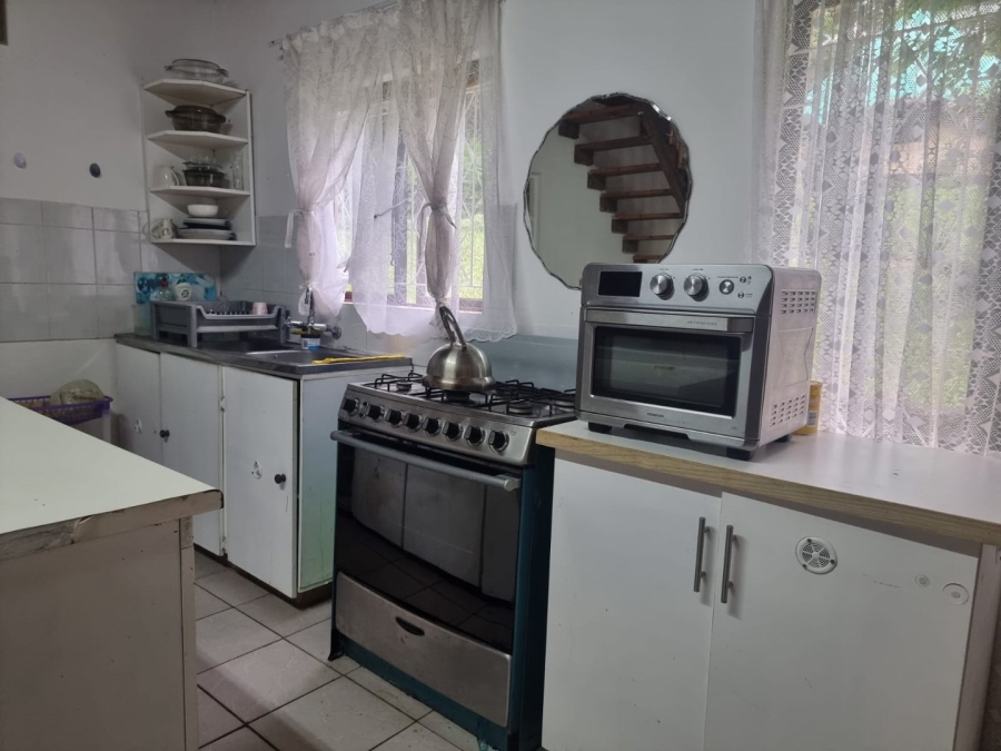 3 Bedroom Property for Sale in Umtentweni KwaZulu-Natal