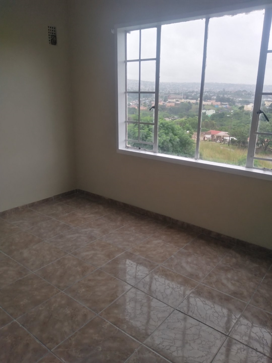 2 Bedroom Property for Sale in Newlands East KwaZulu-Natal