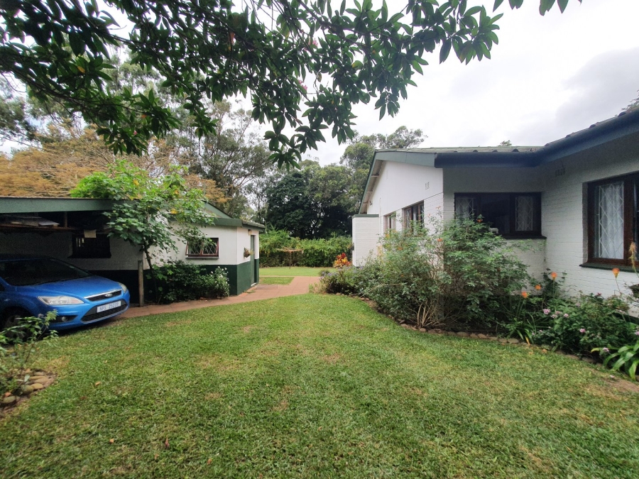 4 Bedroom Property for Sale in Umtentweni KwaZulu-Natal