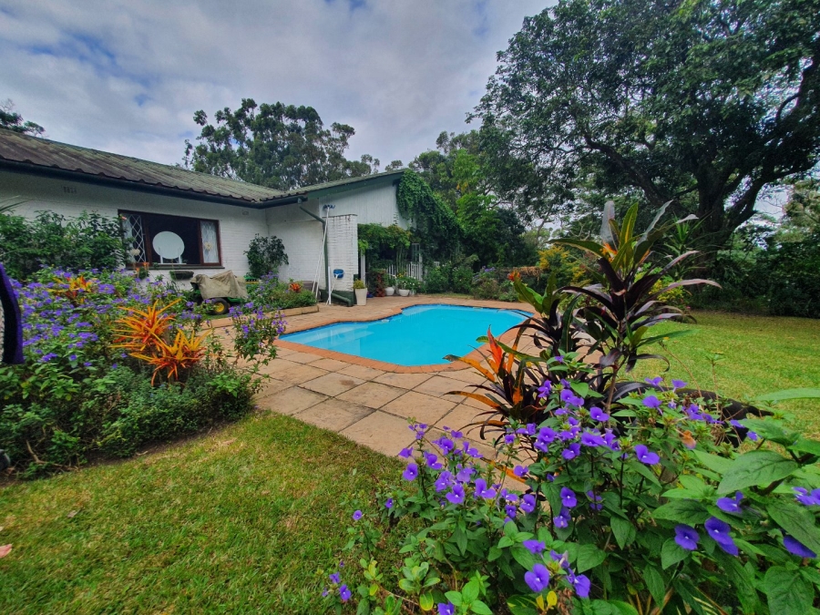 4 Bedroom Property for Sale in Umtentweni KwaZulu-Natal