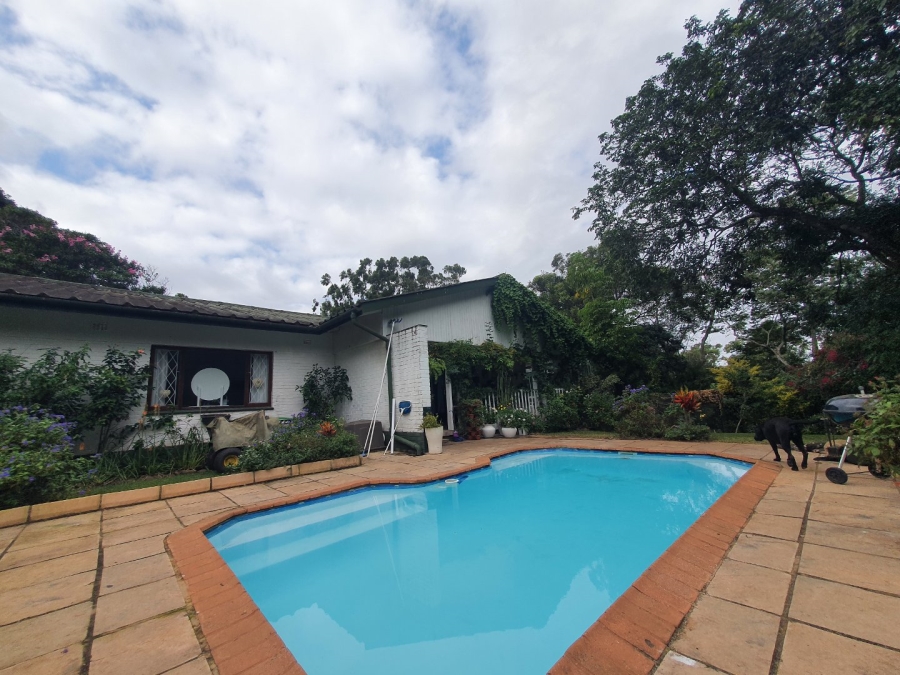 4 Bedroom Property for Sale in Umtentweni KwaZulu-Natal