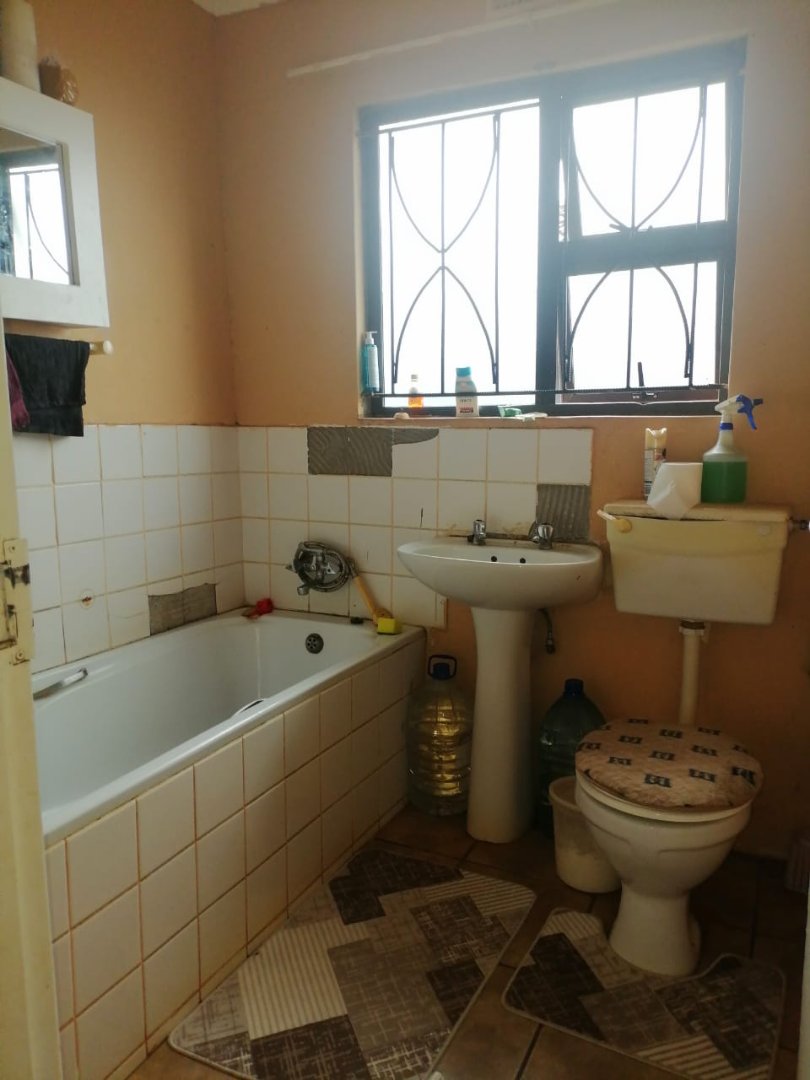 2 Bedroom Property for Sale in Ngwelezana KwaZulu-Natal