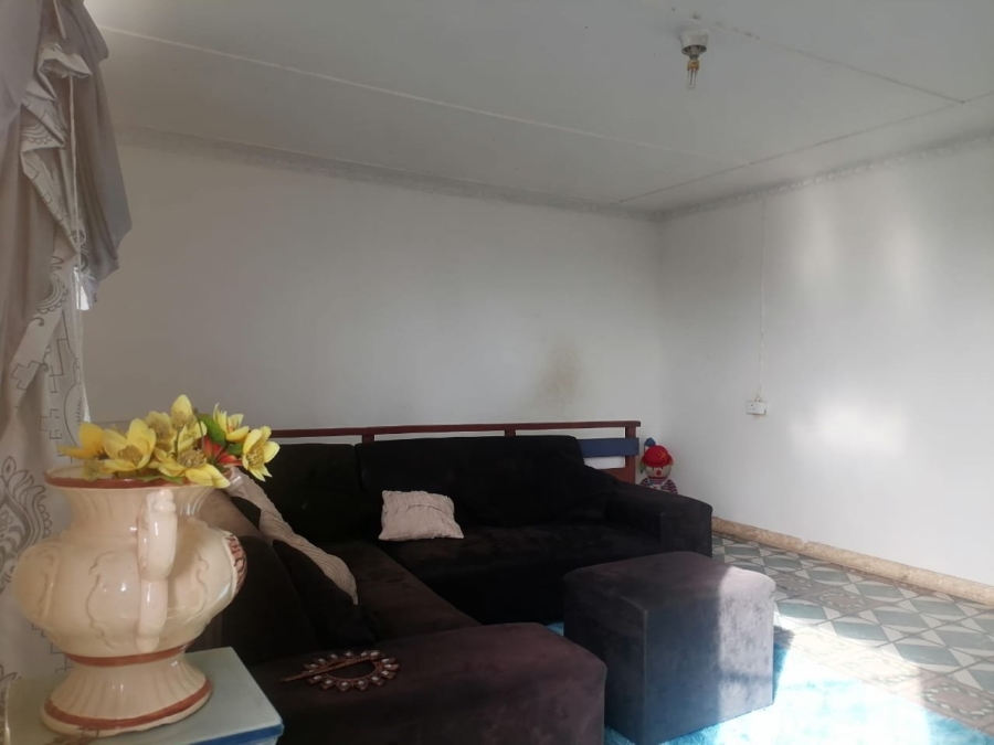 6 Bedroom Property for Sale in Mzingazi KwaZulu-Natal