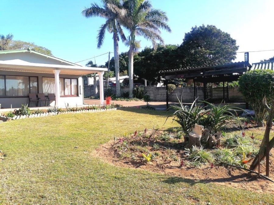 4 Bedroom Property for Sale in Sea Park KwaZulu-Natal