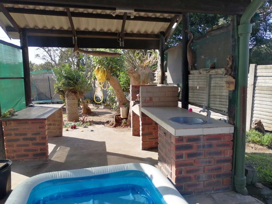 4 Bedroom Property for Sale in Sea Park KwaZulu-Natal