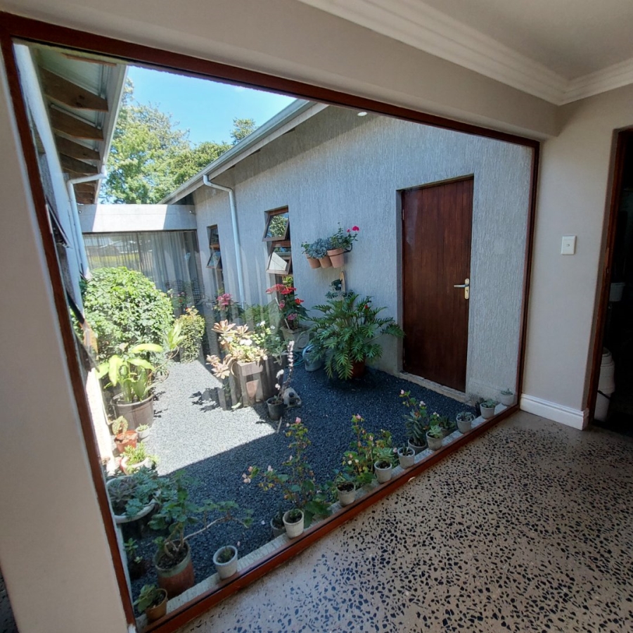 4 Bedroom Property for Sale in Margate KwaZulu-Natal