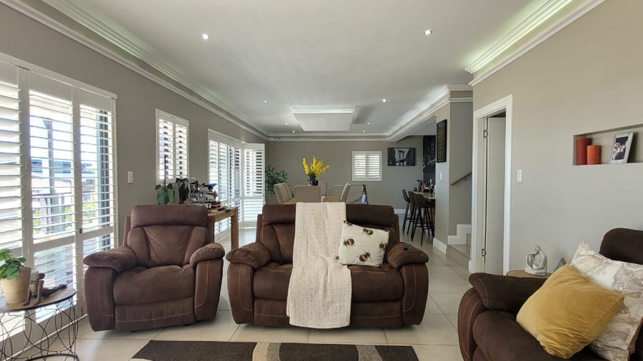 5 Bedroom Property for Sale in Simbithi Eco Estate KwaZulu-Natal