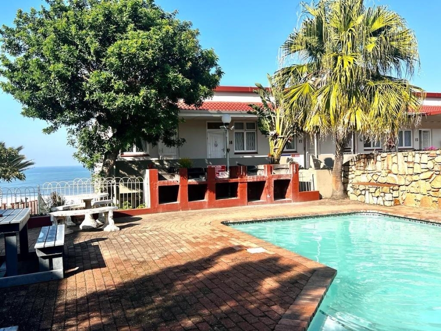 2 Bedroom Property for Sale in Uvongo KwaZulu-Natal