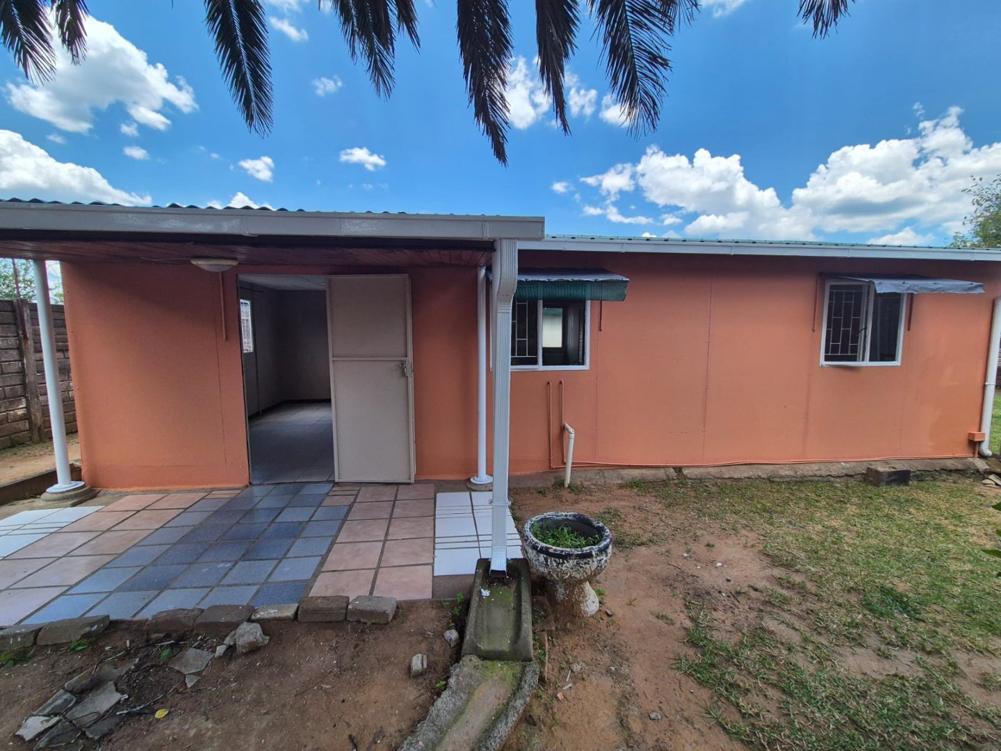 4 Bedroom Property for Sale in Sunnyridge KwaZulu-Natal