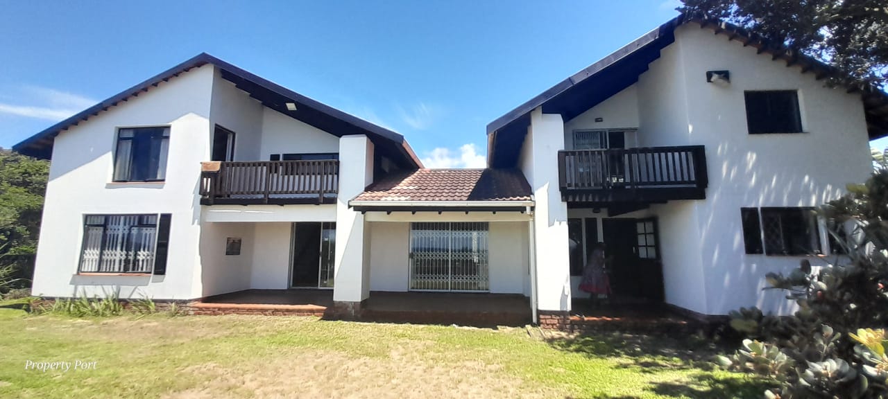 5 Bedroom Property for Sale in Sea Park KwaZulu-Natal