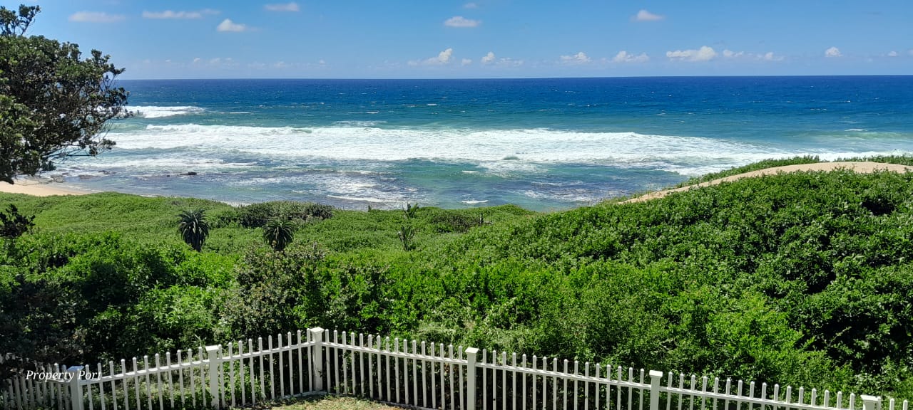 5 Bedroom Property for Sale in Sea Park KwaZulu-Natal