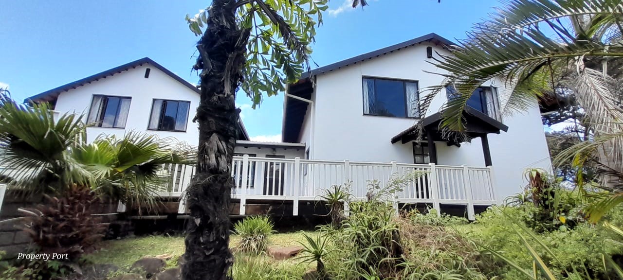 5 Bedroom Property for Sale in Sea Park KwaZulu-Natal