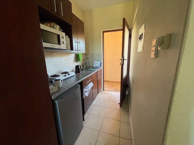 1 Bedroom Property for Sale in Port Edward KwaZulu-Natal