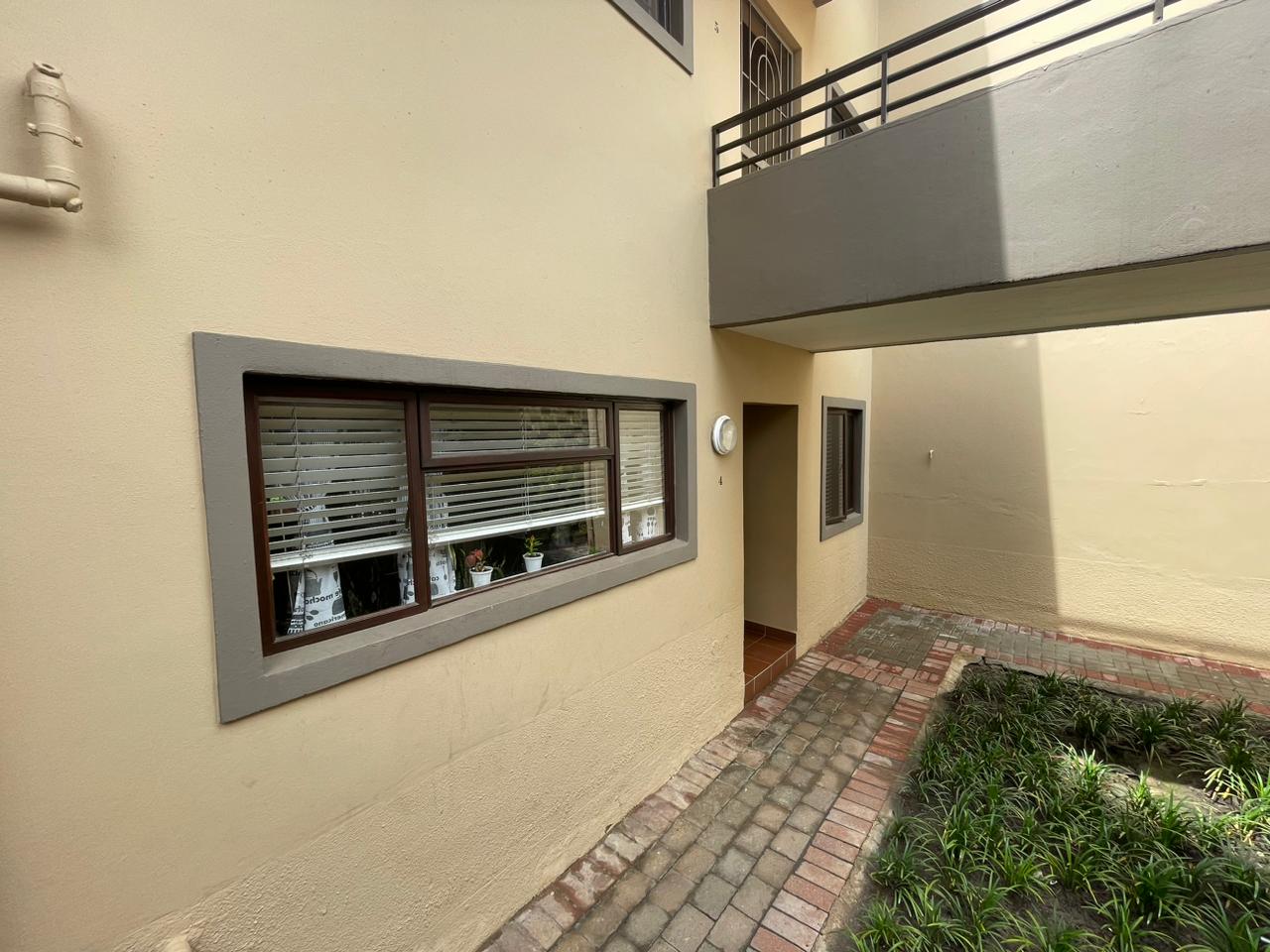 4 Bedroom Property for Sale in St Michaels On Sea KwaZulu-Natal