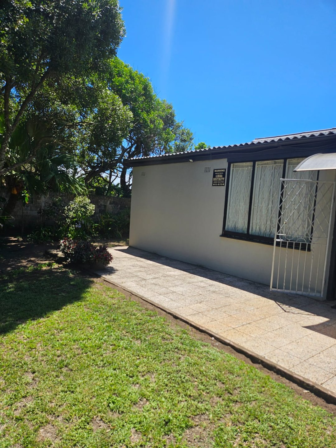 8 Bedroom Property for Sale in Tugela Mouth KwaZulu-Natal