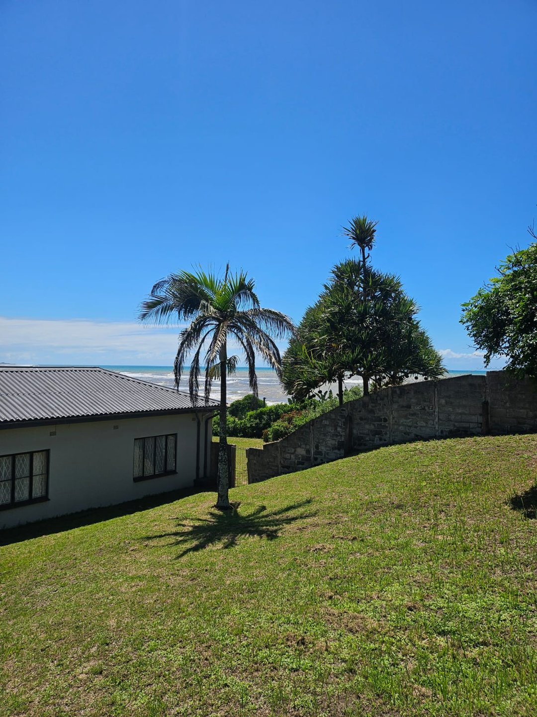 8 Bedroom Property for Sale in Tugela Mouth KwaZulu-Natal