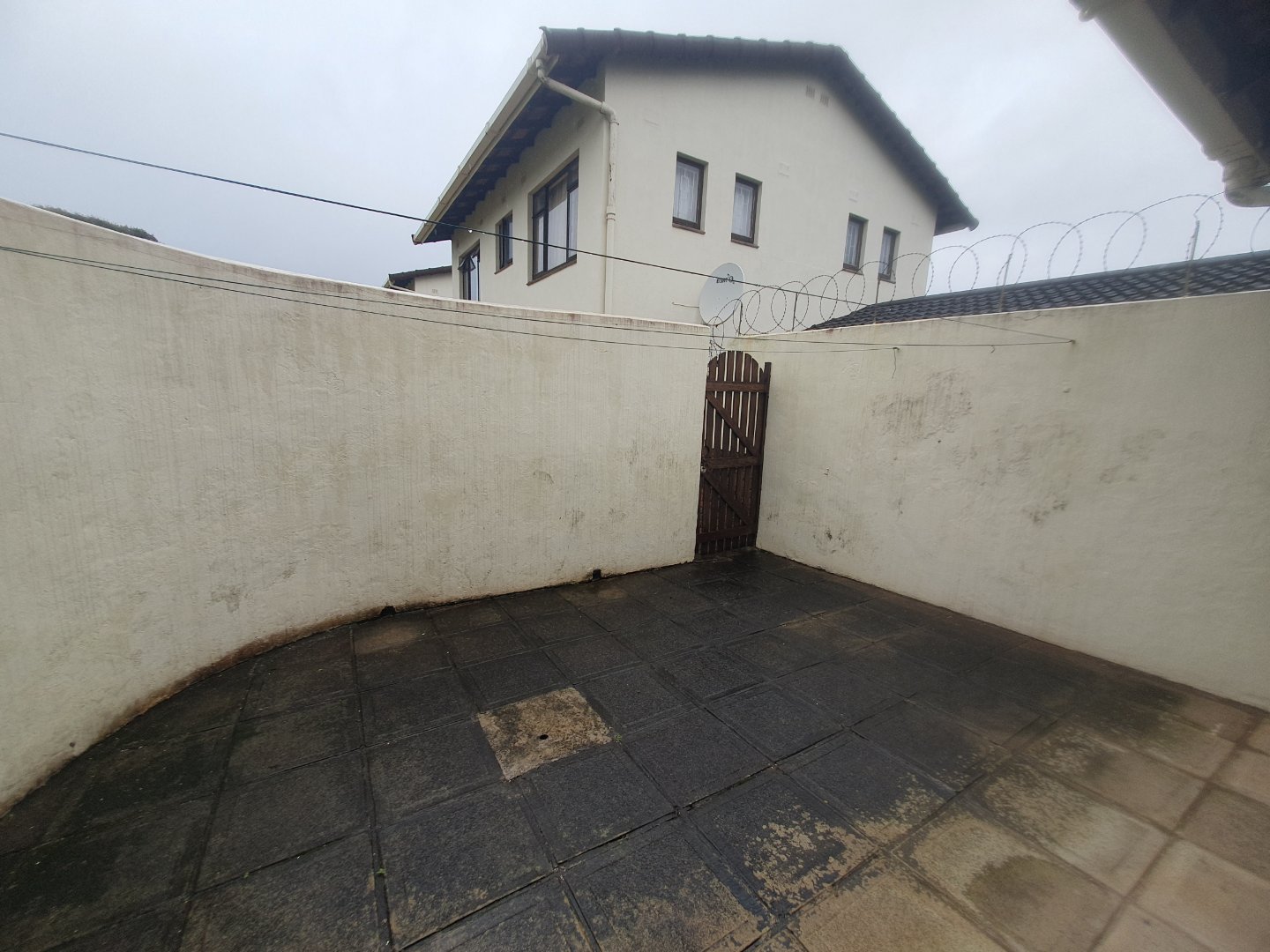 2 Bedroom Property for Sale in Umtentweni KwaZulu-Natal